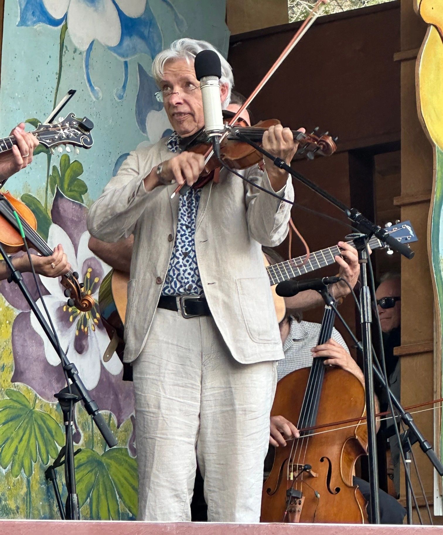 Darol Anger: Fiddle Without Borders