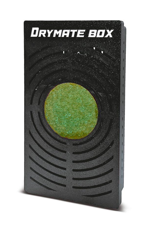 Drymatebox colour is green when saturated with water. Put granulate in oven for 170° Fahrenheit. 