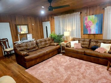Bridal suite living room