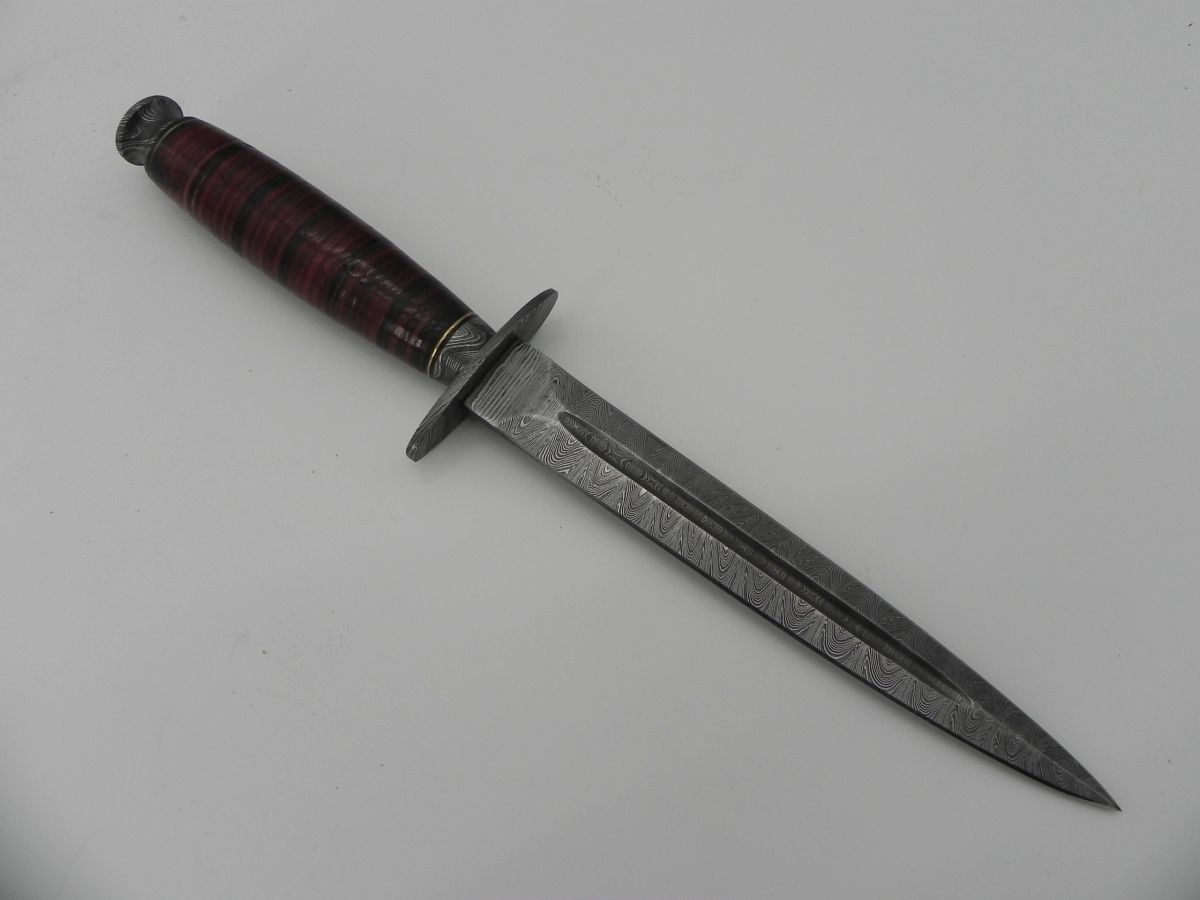 Damascus Commando Dagger with Stacked Leather