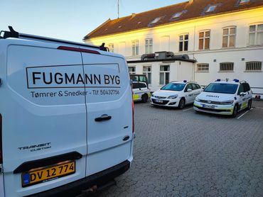 Firmabiler fra Fugmann Byg ApS – lokal tømrer og snedker i Aalborg.