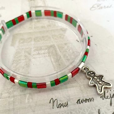beaded bracelet
make & take
holiday gift giving
tila beads
charms
knot just beads
handmade
diy
