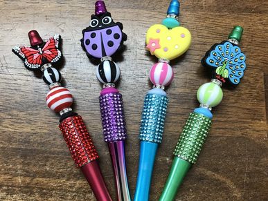make and take
diy
teachers gift
beaded pen
knot just beads
fun family project
mothers day gift
beads