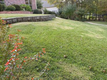 Retaining wall construction services in East Texas