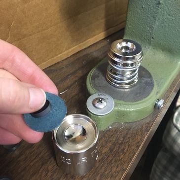 Making fabric covered buttons