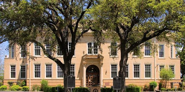 Kerr County Courthouse, southside view Texas. 
Photograph by Larry D. Moore  © 2015