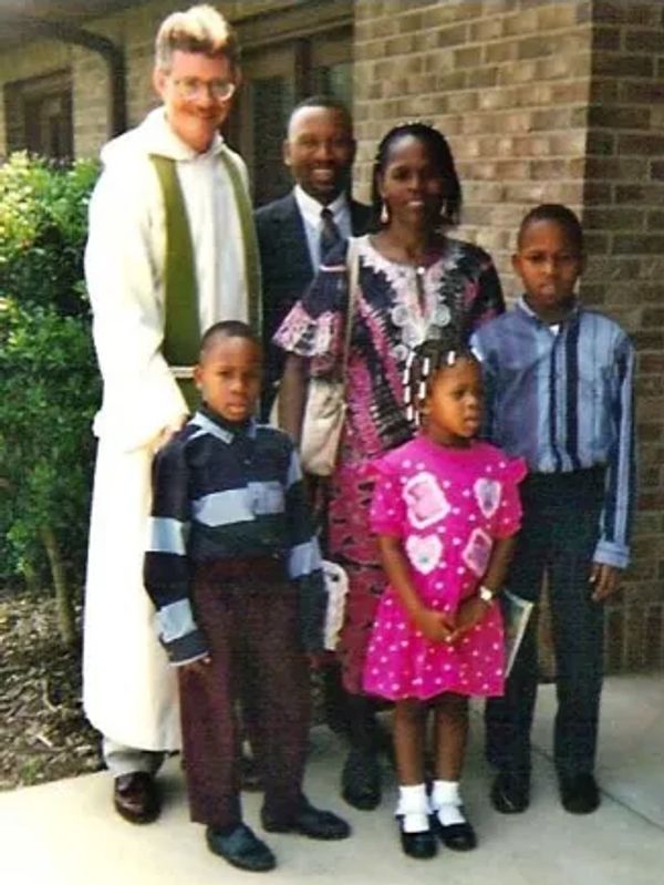 The Makali Family with Pastor Smoke Kanipe, 1995