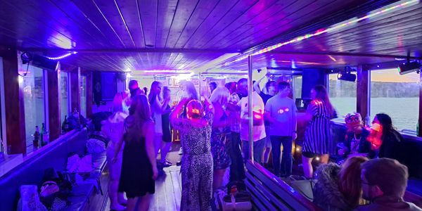 Party Boat
Private Charter