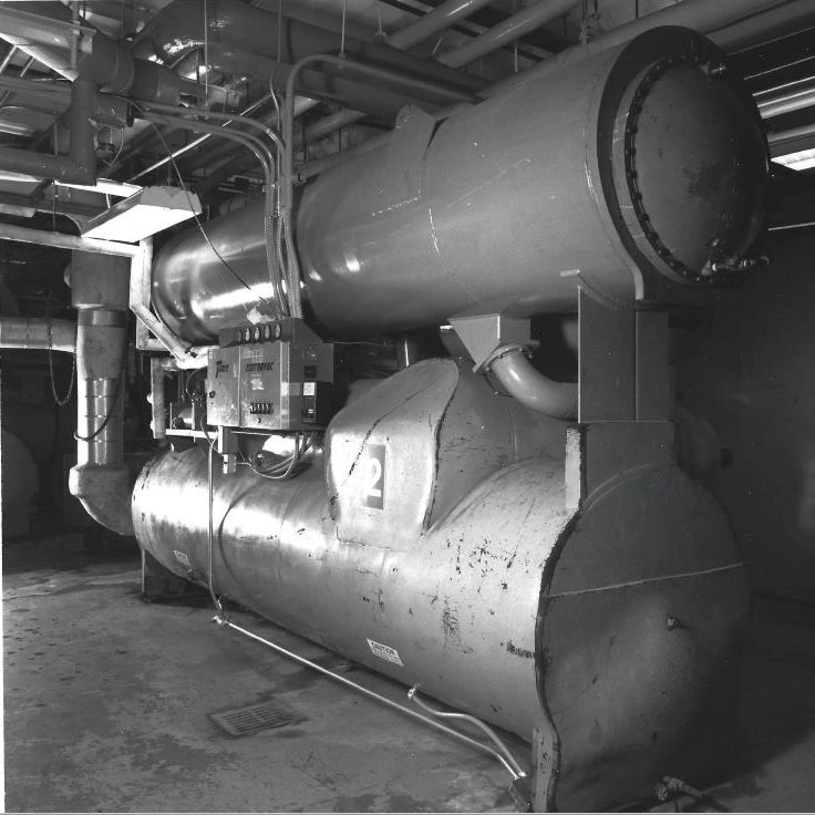 Old trane centrifugal chiller with prevac installed