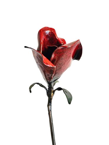 Jeff Alarie red rose steel sculpture, contemporary botanical art and handmade metal flower