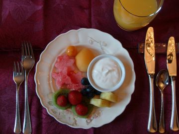 fresh fruit and dip