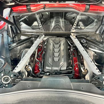 Raw Strut tower brsces on C8