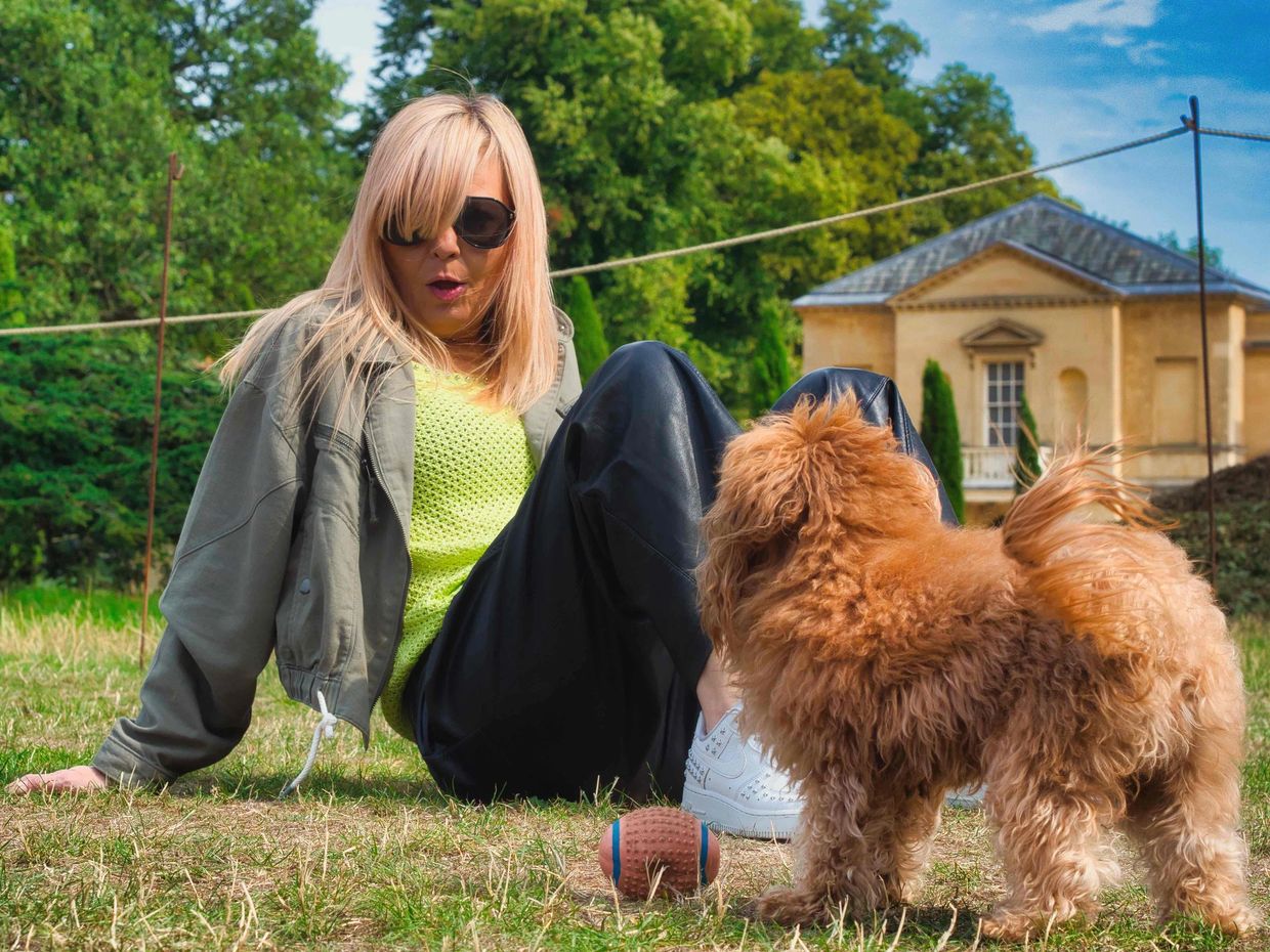 Dog and owner portrait in Chiswick House Gardens


