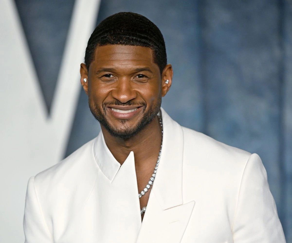 The Return of a Super Bowl Icon: Usher to Take the LVIII Halftime