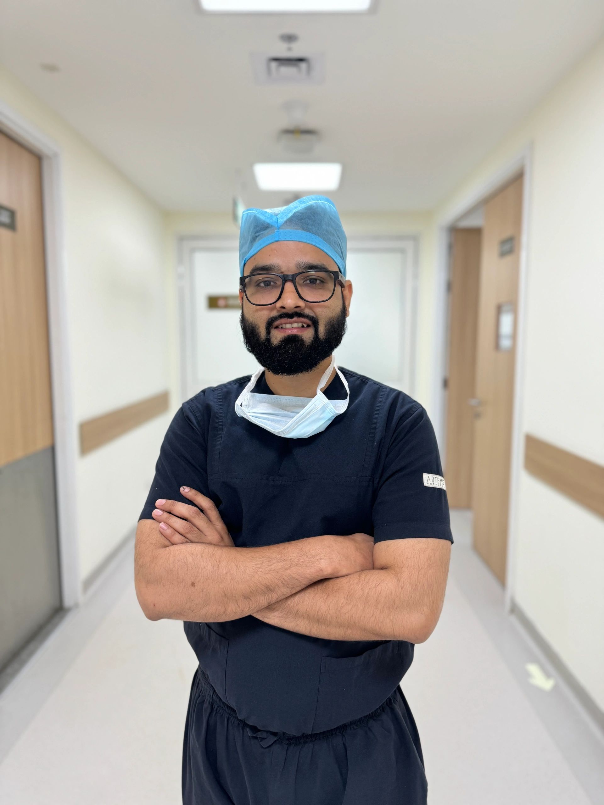 About | Dr Shahrukh Khan