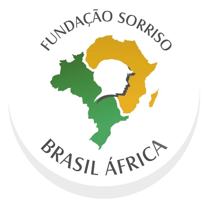 LOGO FUNDAÇÃO SORRISO BRASIL AFRICA