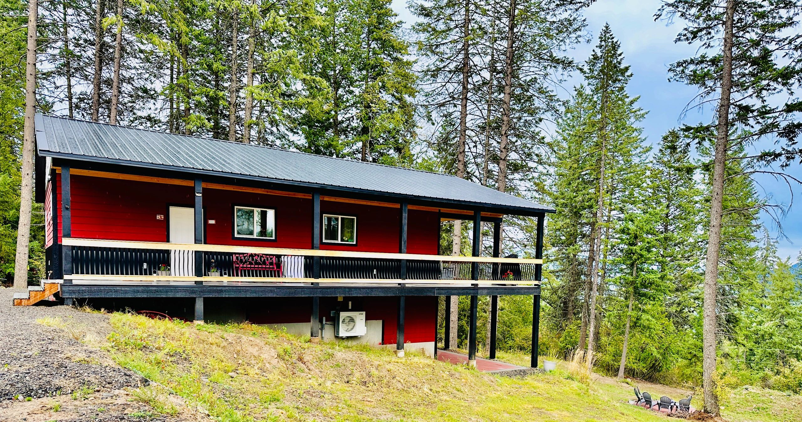 The Red Hen Retreat in summer