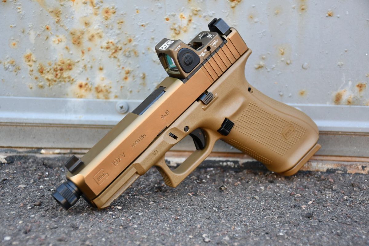 Glock 19X V MOS TB Trijicon RMR Type 2 Coyote New Threaded barrel ...