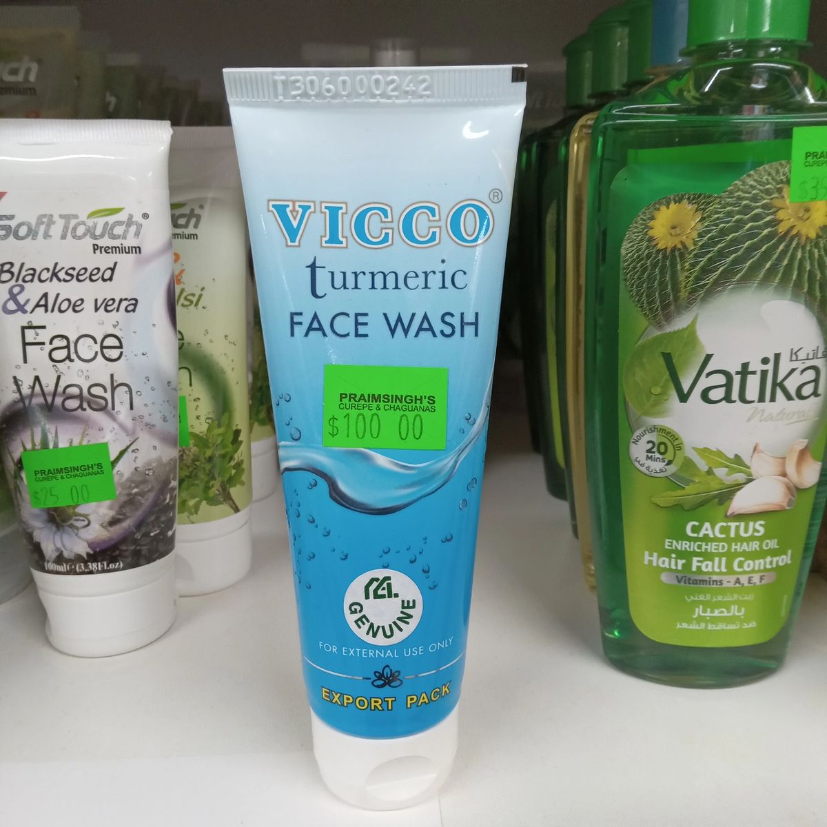Vicco Turmeric Face Wash