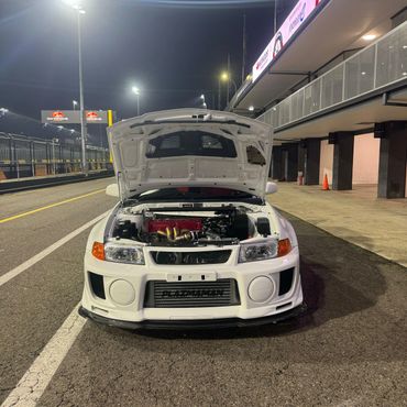 The YAE Performance Mitsubishi Evo down at Sydney Motorsports Raceway for ROLL RACING! 
