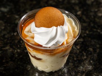 Creamy vanilla custard layered with sweet cookies.