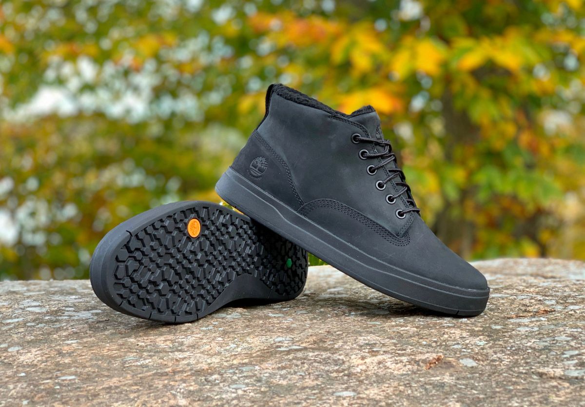 Timberland Davis Square Warm Lined Chukka, Black Nubuck, Men Size 7.5 to  13.0, Product Code# TB0A2G6R001