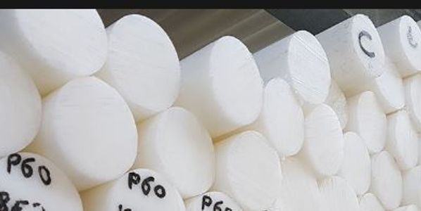 Tondi pieni materiale plastica