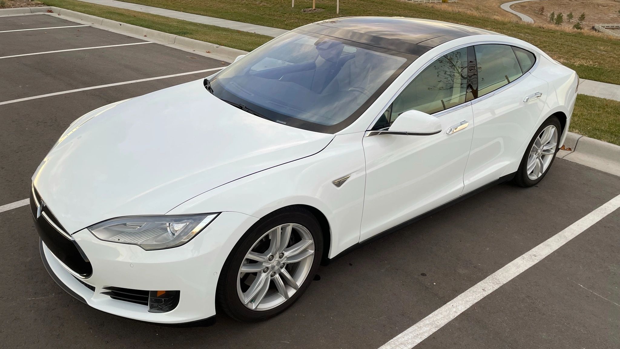 90D AWD performance