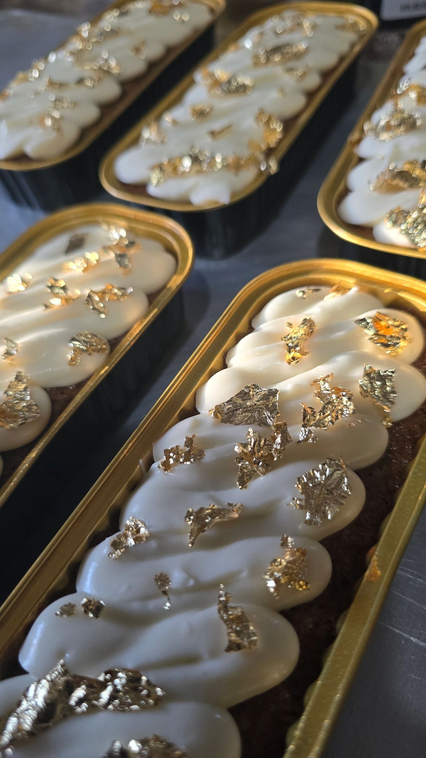 Luxury Custom Carrot Cakes in Connecticut | Gold Carrot Cake Co. | More ...