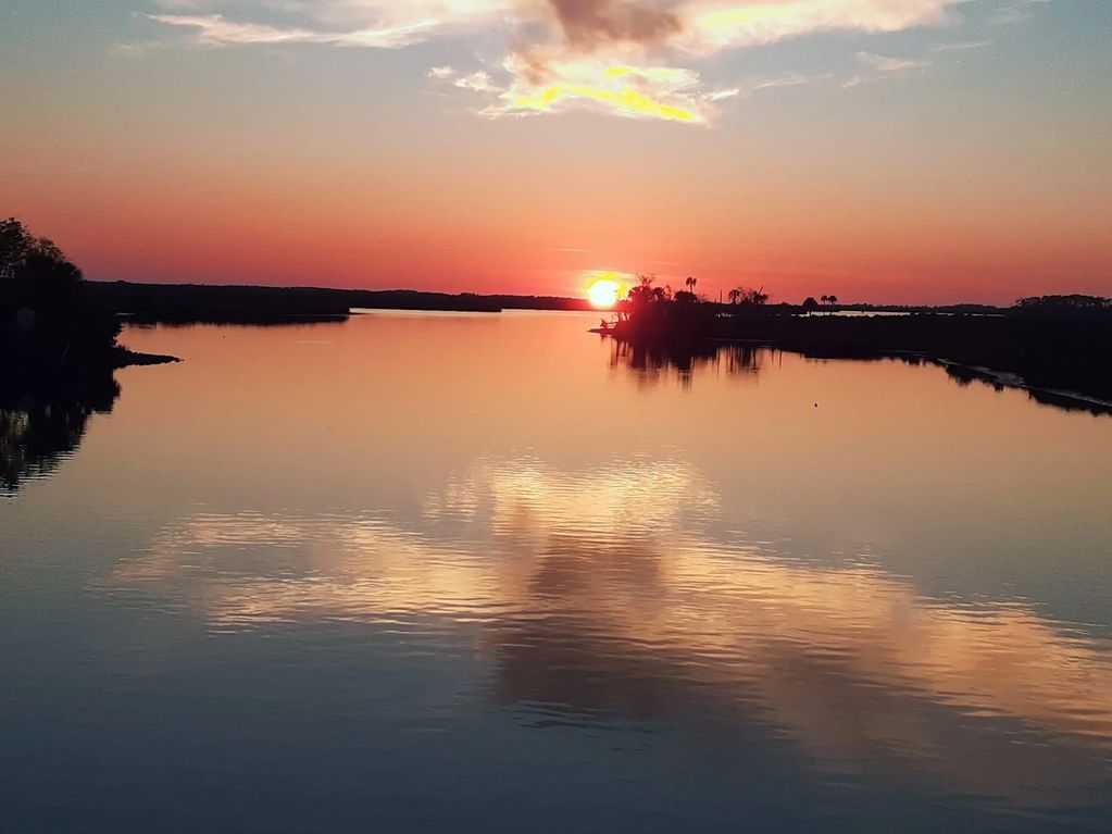 Perfect Reflections 
photo by Jill-Anne Beary
