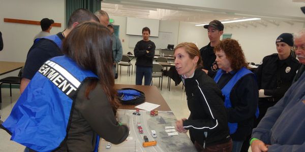 Students practice scene organization and patient triage in one of our Multi-Casualty courses