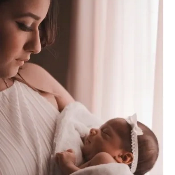 mom holding her newborn