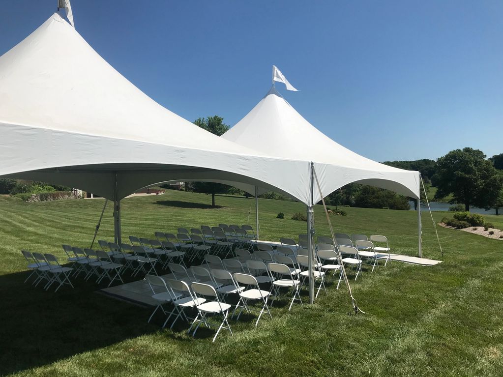 20x40 tent with ceremony seating