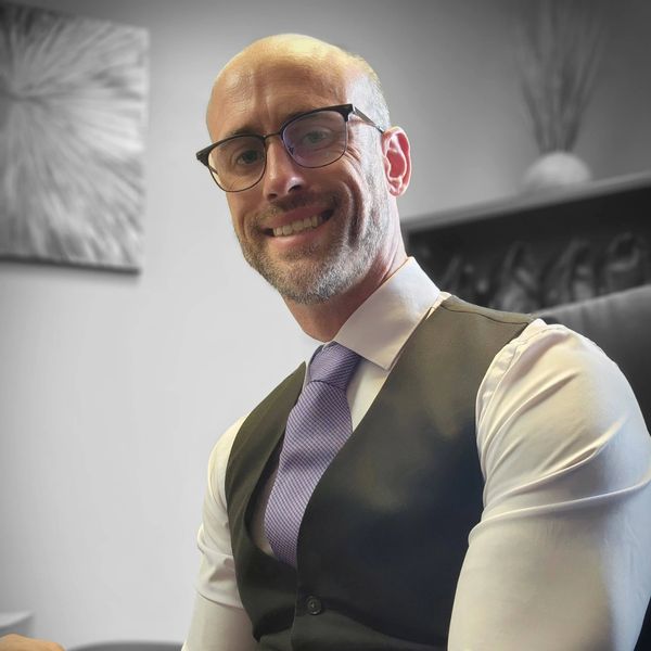 Nick Gunter-Certified Strength & Conditioning Coach, Nutritionist. Personal Trainer. UFC Coach.