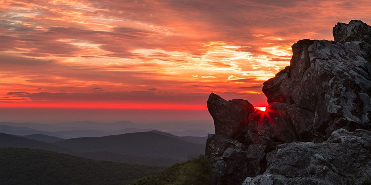A view from the top of Old Rag Mountain
