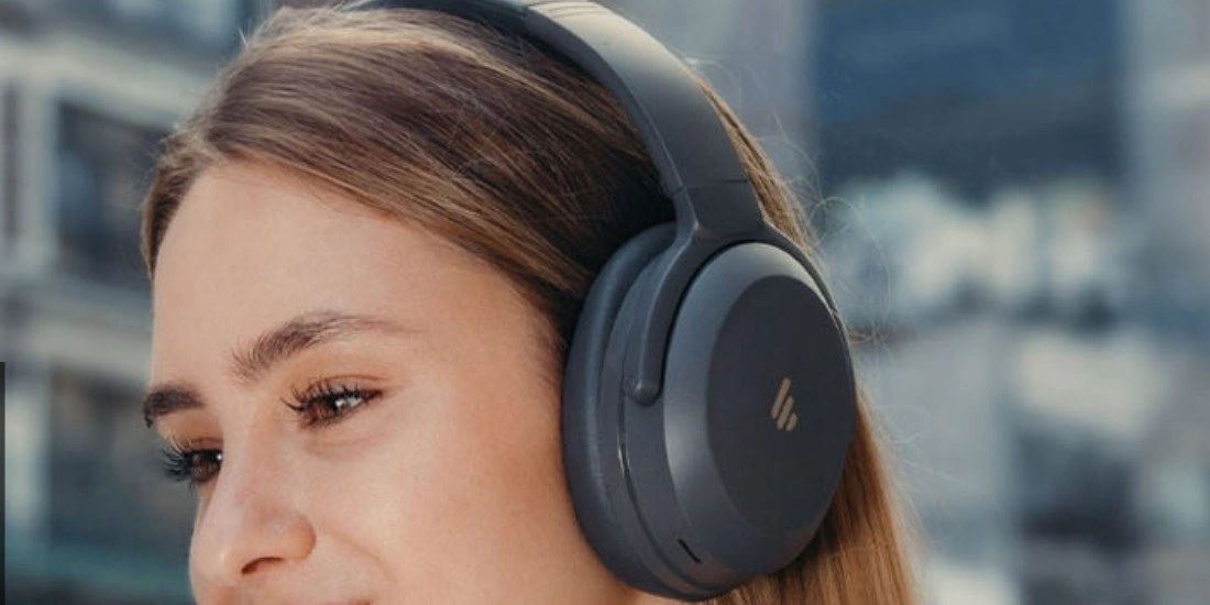 Diadema EDIFIER WH700NB Pro Negra vista 2