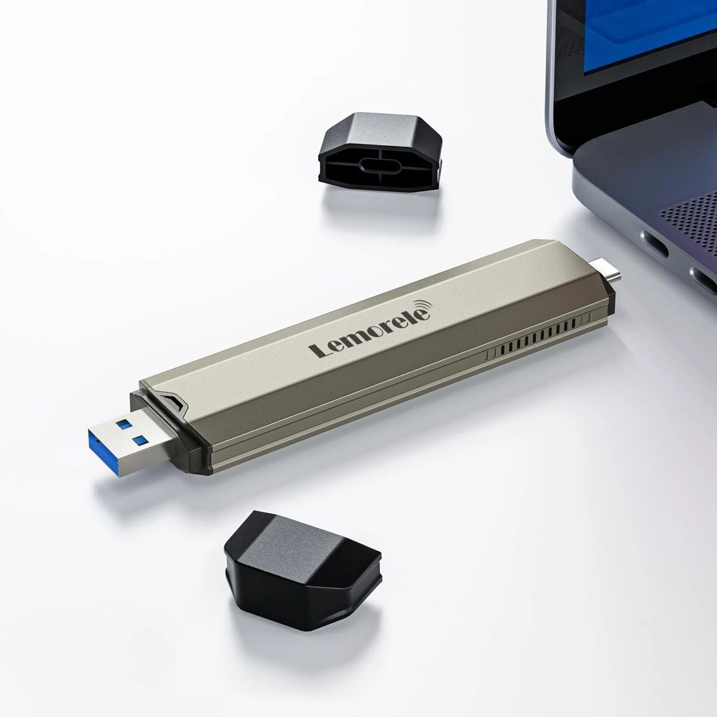 Carcasa SSD Lemorele Dual USB-C y USB-A vista 2