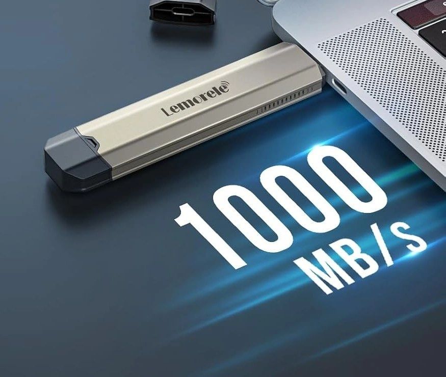 Carcasa SSD Lemorele Dual USB-C y USB-A vista 7