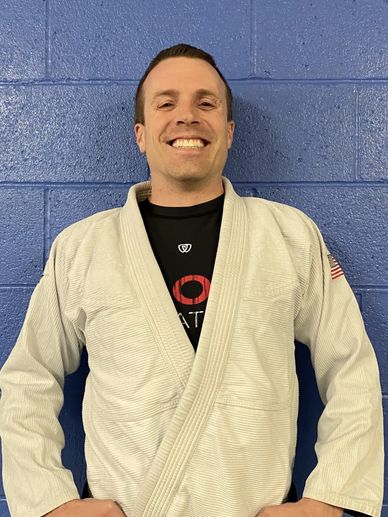 Advanced BJJ class instructor Seth Connors 
