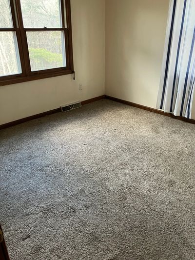 we empty out houses across rhode island - whole house cleanouts i nwarwick and surrounding areas