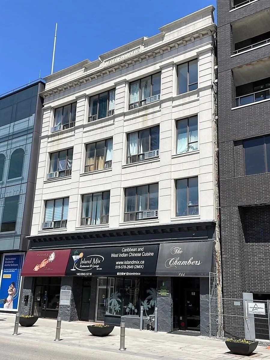 144150 King Street West, Kitchener