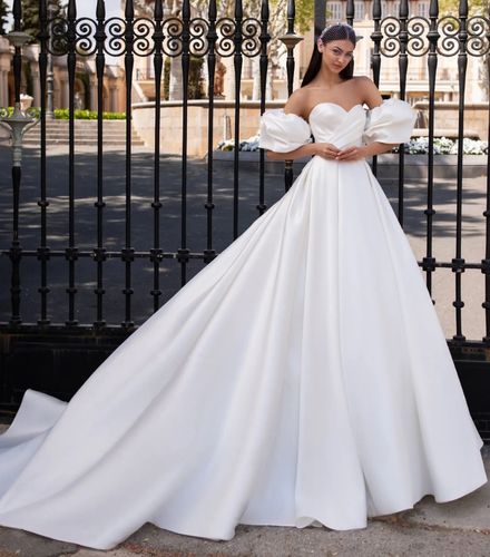 pronovias ixion wedding gown