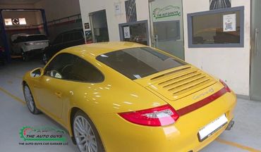Professional garage in Dubai, equipped with modern diagnostic tools and experienced technicians