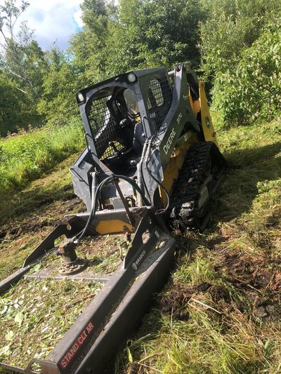 We are a small Excavation company based out of Fremont MI, and providing services to the surrounding