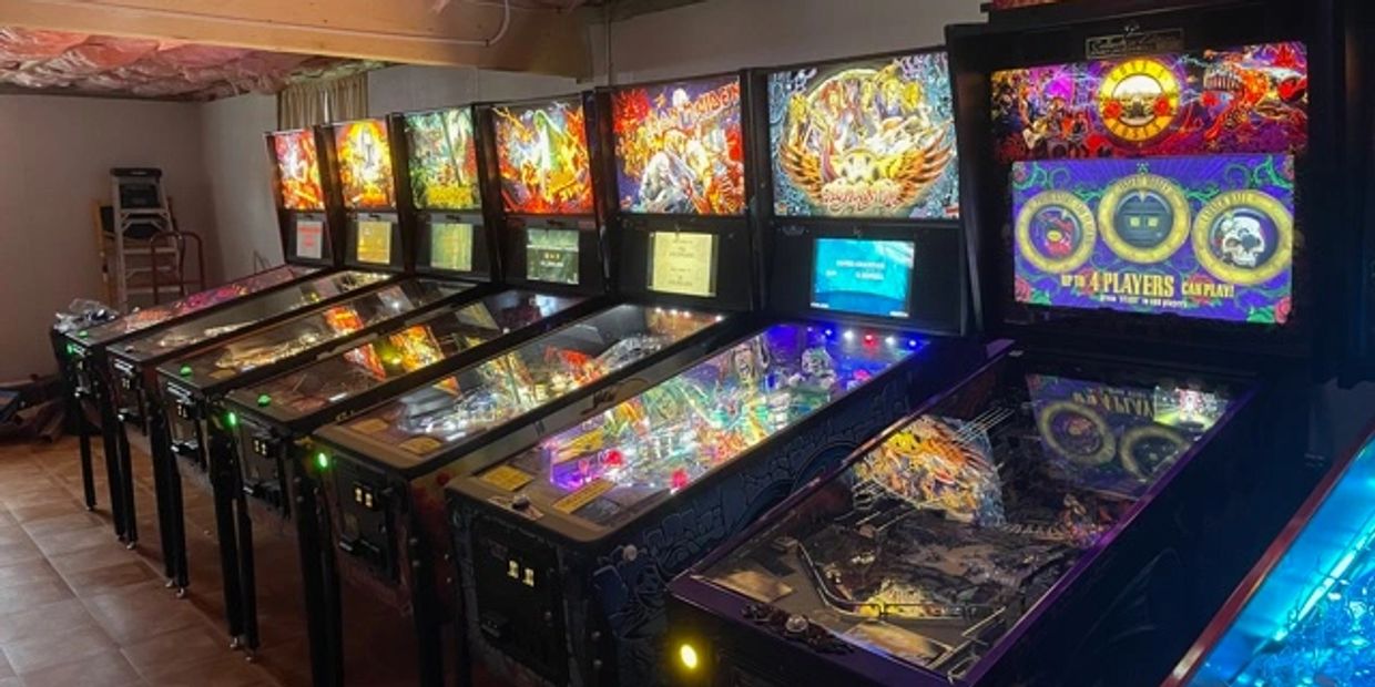 Flippers Pinball Parlor
