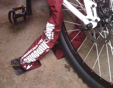 BICYCLE SECURITY
Y anchor security ground anchor