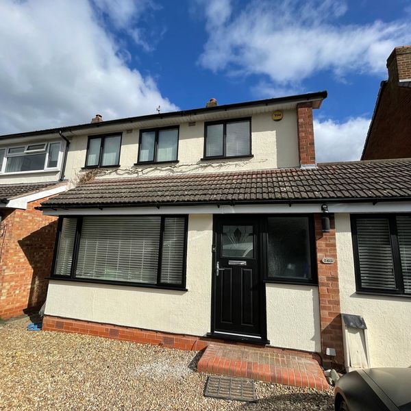 Matt black window respray