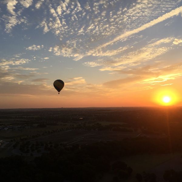 Hot air adventures at sunrise in #Austin