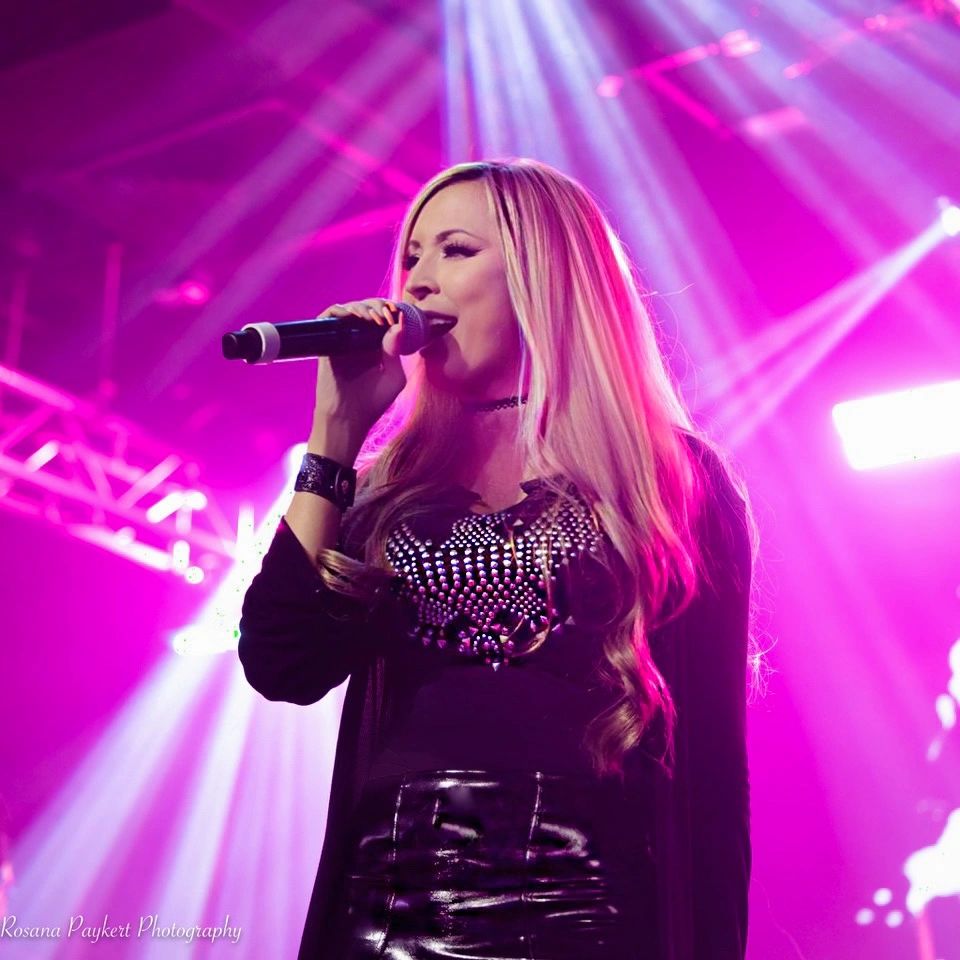 singer