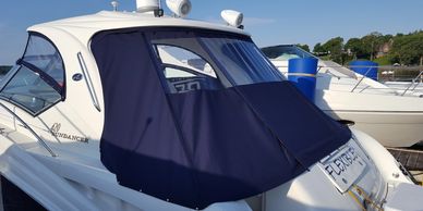 Cruiser aft curtain